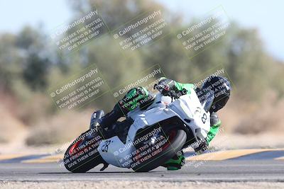 media/Nov-02-2025-CVMA (Sun) [[337aff29ab]]/Race 8-Formula Lightweight Twins Shootout/